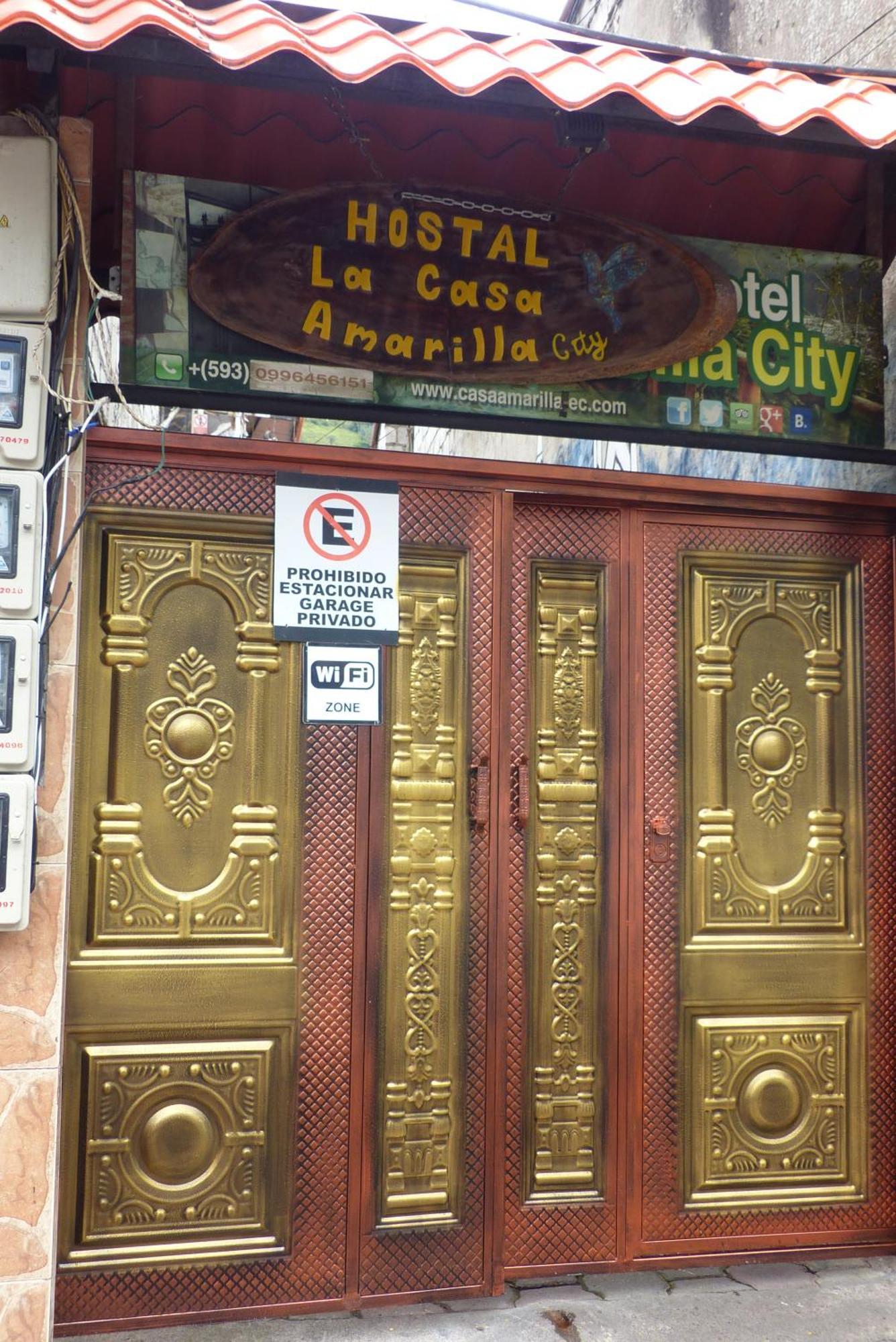 Hostal La Casa Amarilla City 바뇨스 외부 사진