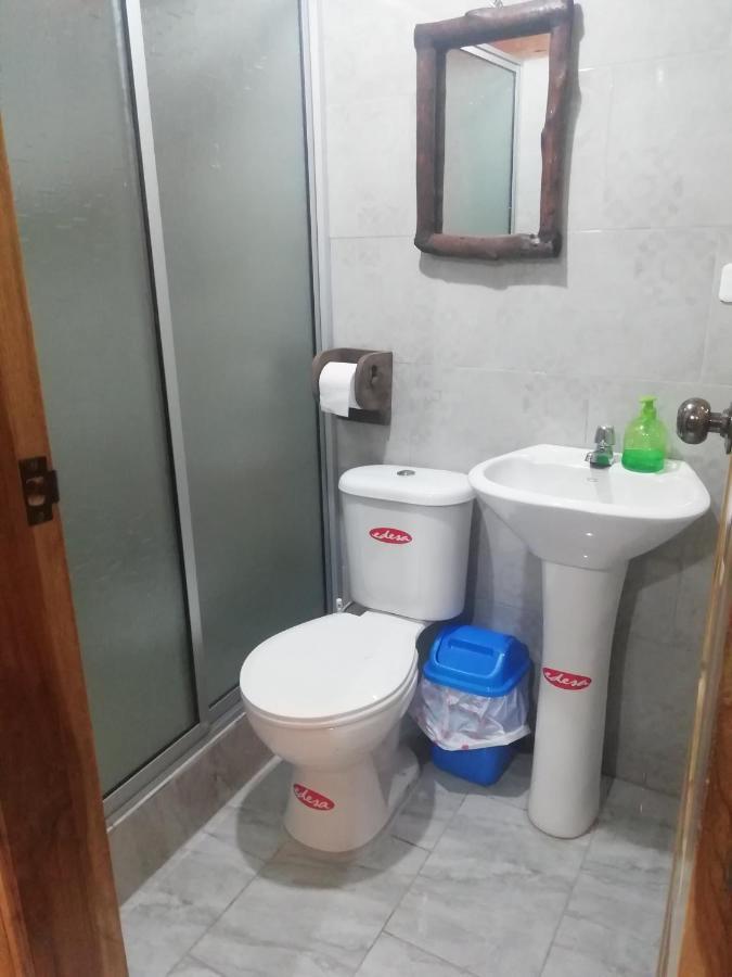 Hostal La Casa Amarilla City 바뇨스 외부 사진