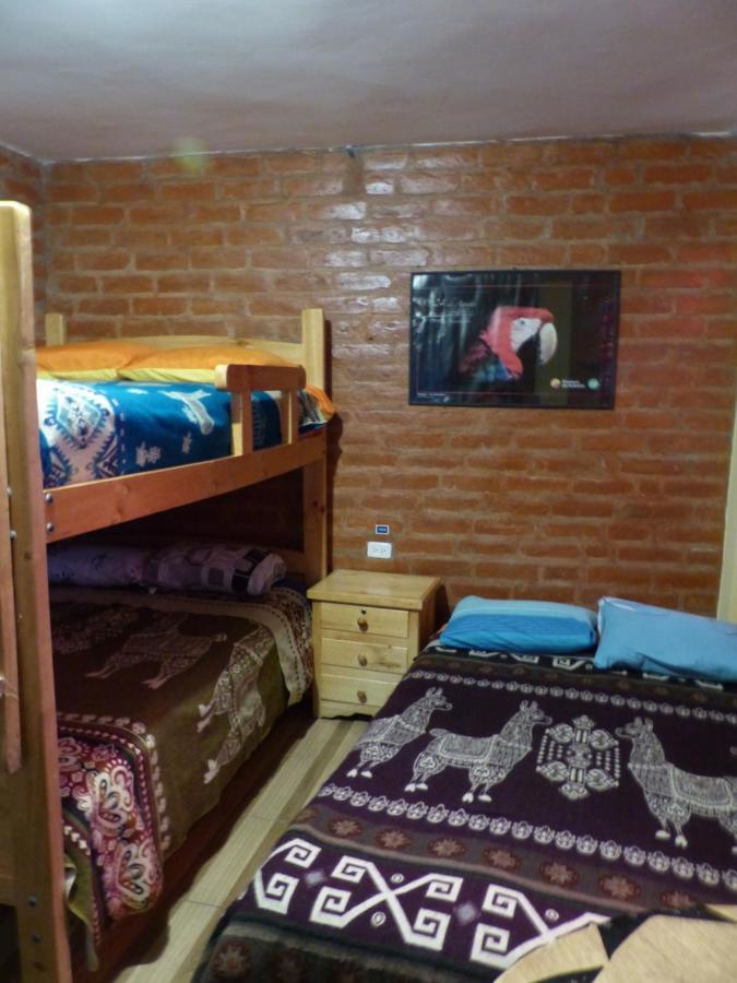 Hostal La Casa Amarilla City 바뇨스 외부 사진